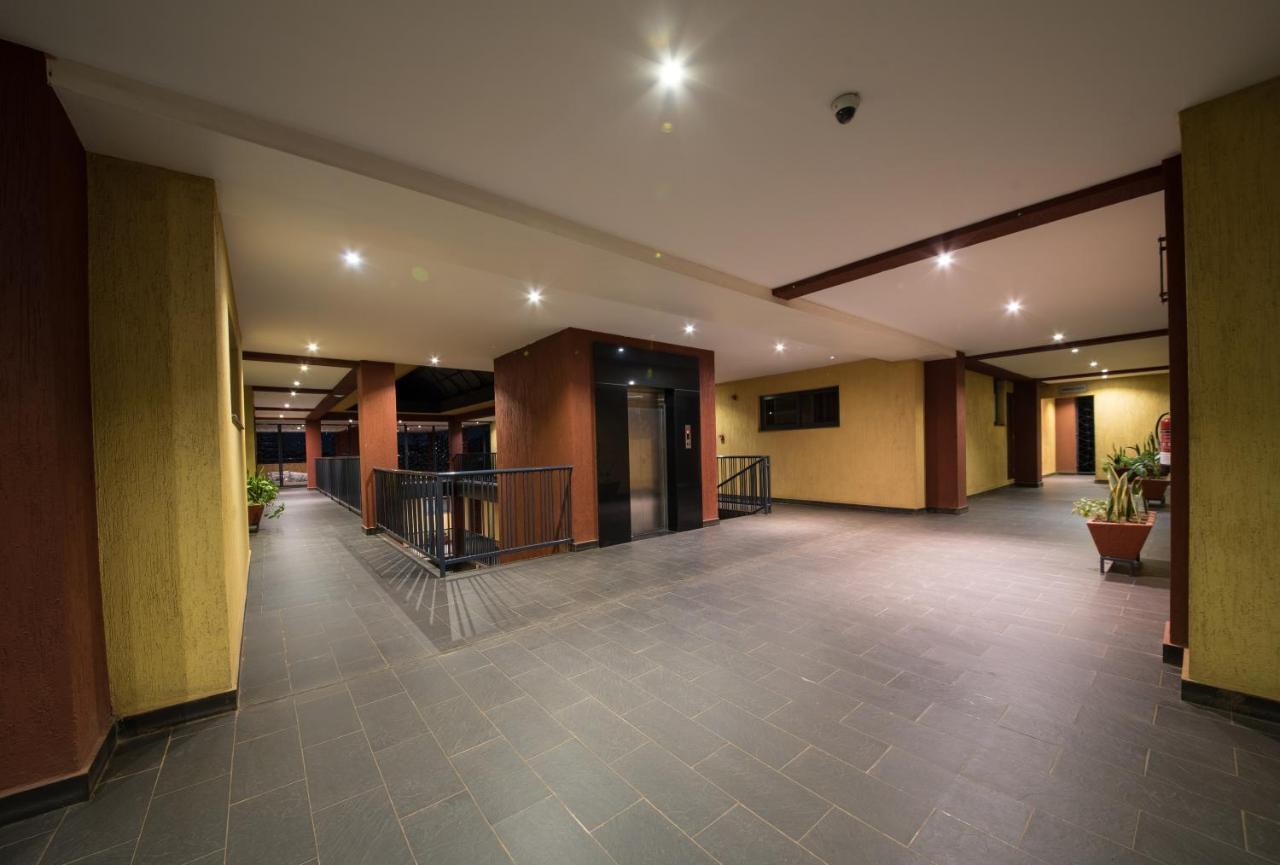 Bukoto Heights Apartments Kampala Exterior photo